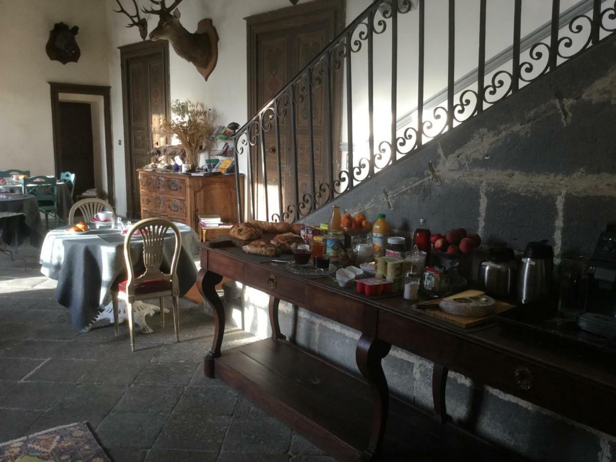 Manoir D'Aubeterre Hotel Marsat Kültér fotó